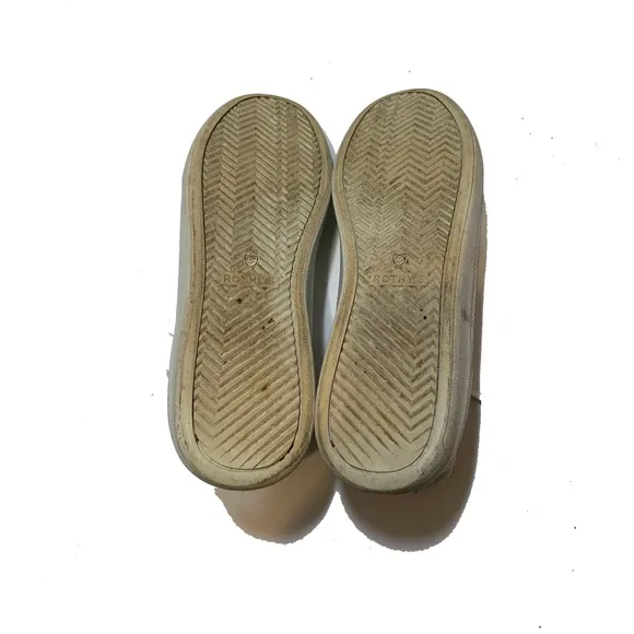 10 / Rothy's sneakers