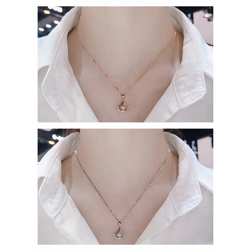 18K Gold 0.075ct Natural Diamond Heart Shaped Waves Dancing Pendant Necklace