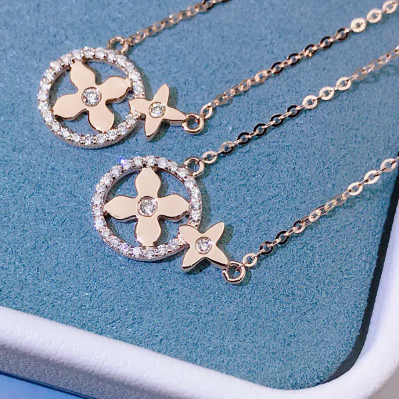 18K Gold 0.15ct Natural Diamond Round Little Stars Halo Necklace