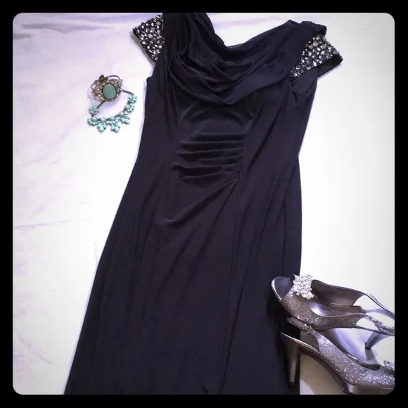 ALEX EVENINGS FORMAL GOWN