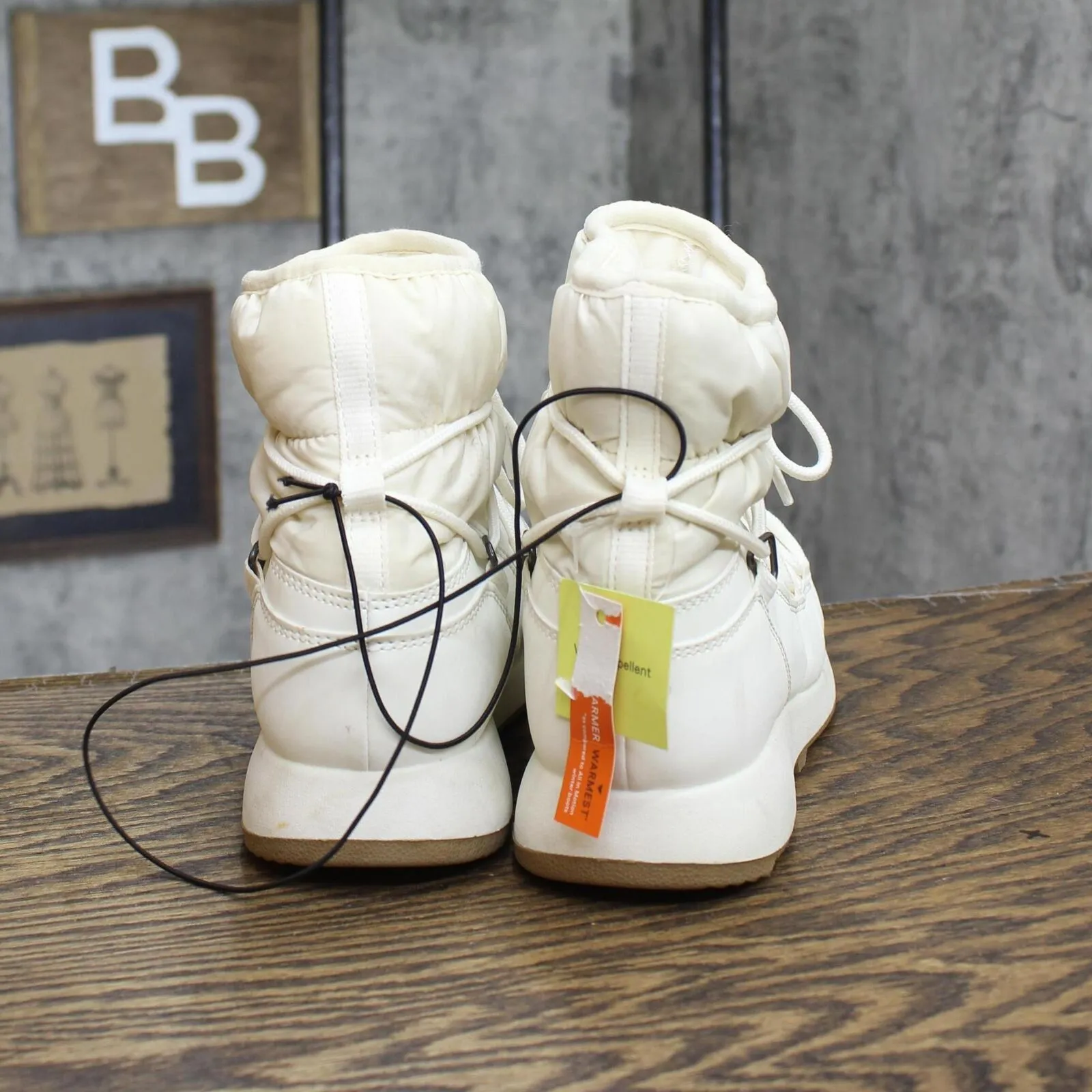 All In Motion Women's Cara Winter Boots 85604361 Cream Off White 6M