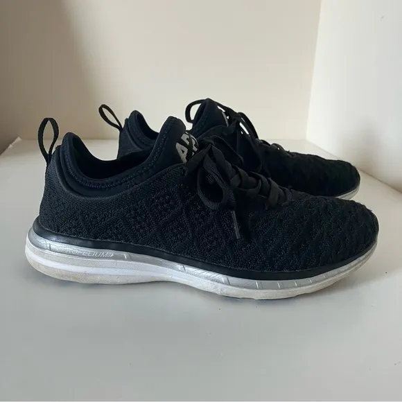 APL (Athletic Propulsion Labs) Techloom Phantom Sneakers Black &amp; Silver size 7