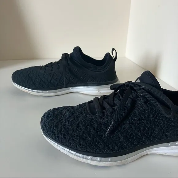 APL (Athletic Propulsion Labs) Techloom Phantom Sneakers Black &amp; Silver size 7