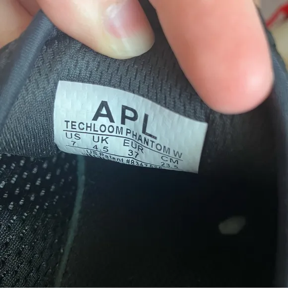 APL (Athletic Propulsion Labs) Techloom Phantom Sneakers Black &amp; Silver size 7