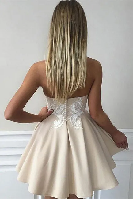 Beautiful Homecoming Dress Sexy Fashion Appliques Short Prom Dress Party Dress OHM157