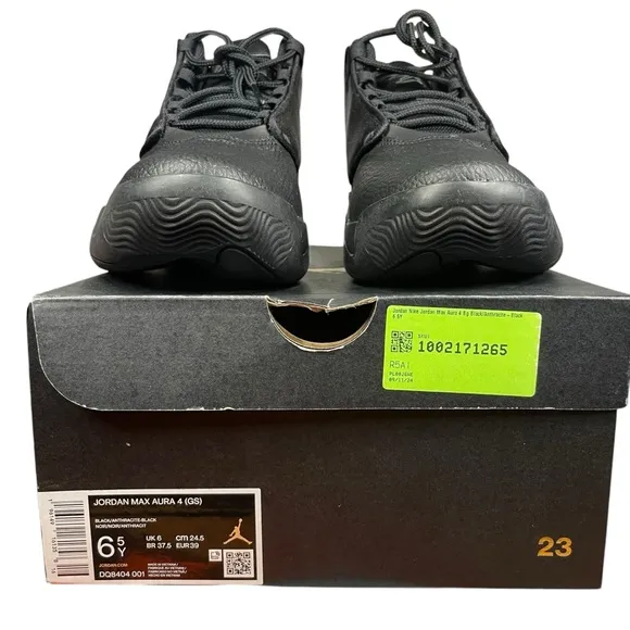 Boys Jordan Max Aura 4 (GS) black-anthracite-black sneakers