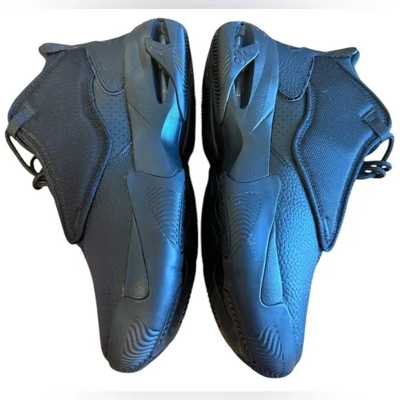 Boys Jordan Max Aura 4 (GS) black-anthracite-black sneakers