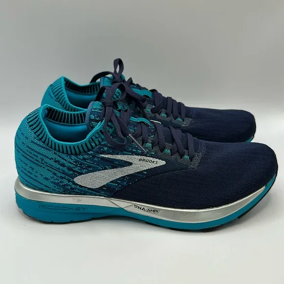 Brooks Women’s Ricochet Athletic Shoe Size 9