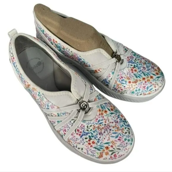 BZees Niche Washable Slip-on Flats White Floral
