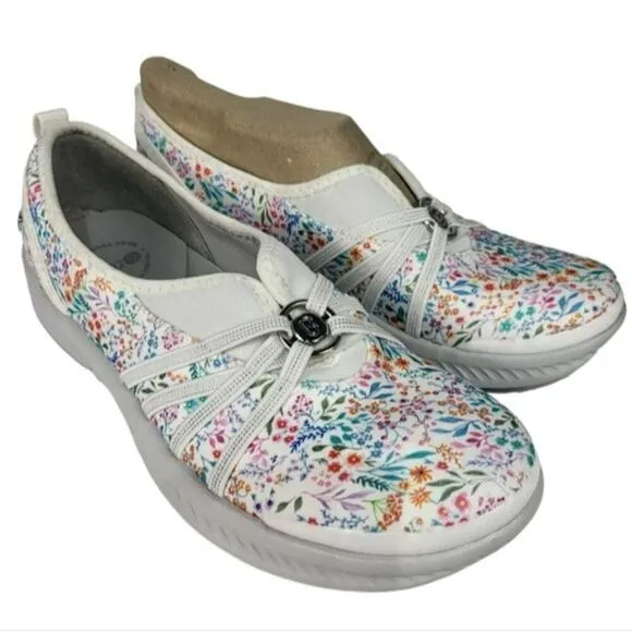 BZees Niche Washable Slip-on Flats White Floral
