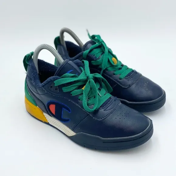 Champion court classic sneakers size 5Y