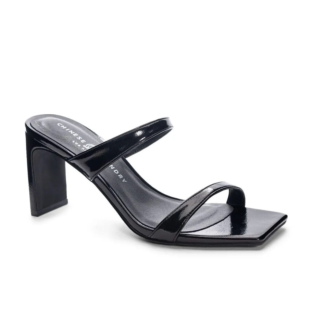 Chinese Laundry Yaya Patent Heels-Black