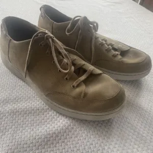 Dansko Vaughn Sneakers Mens 47 US 13.5-14 Brown  Nubuck Leather Shoes Lace Up