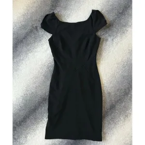 Diane Von Furstenberg Cap Sleeve Helen Midi V Neck Back Black Dress Size 6 Small