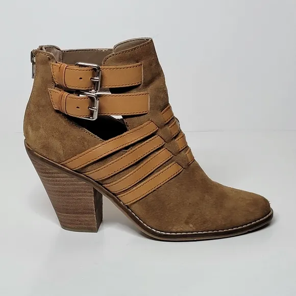 DOLCE VITA Suede stacked heel booties size 9