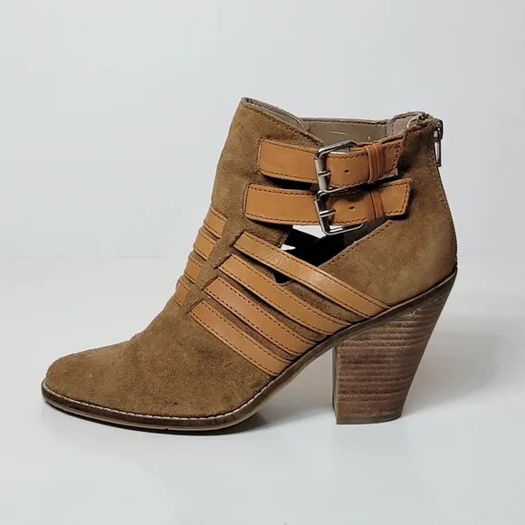 DOLCE VITA Suede stacked heel booties size 9
