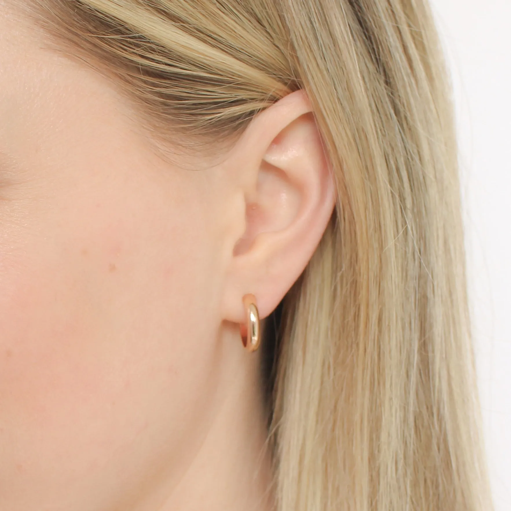 Ella Hoops