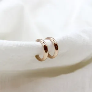 Ella Hoops