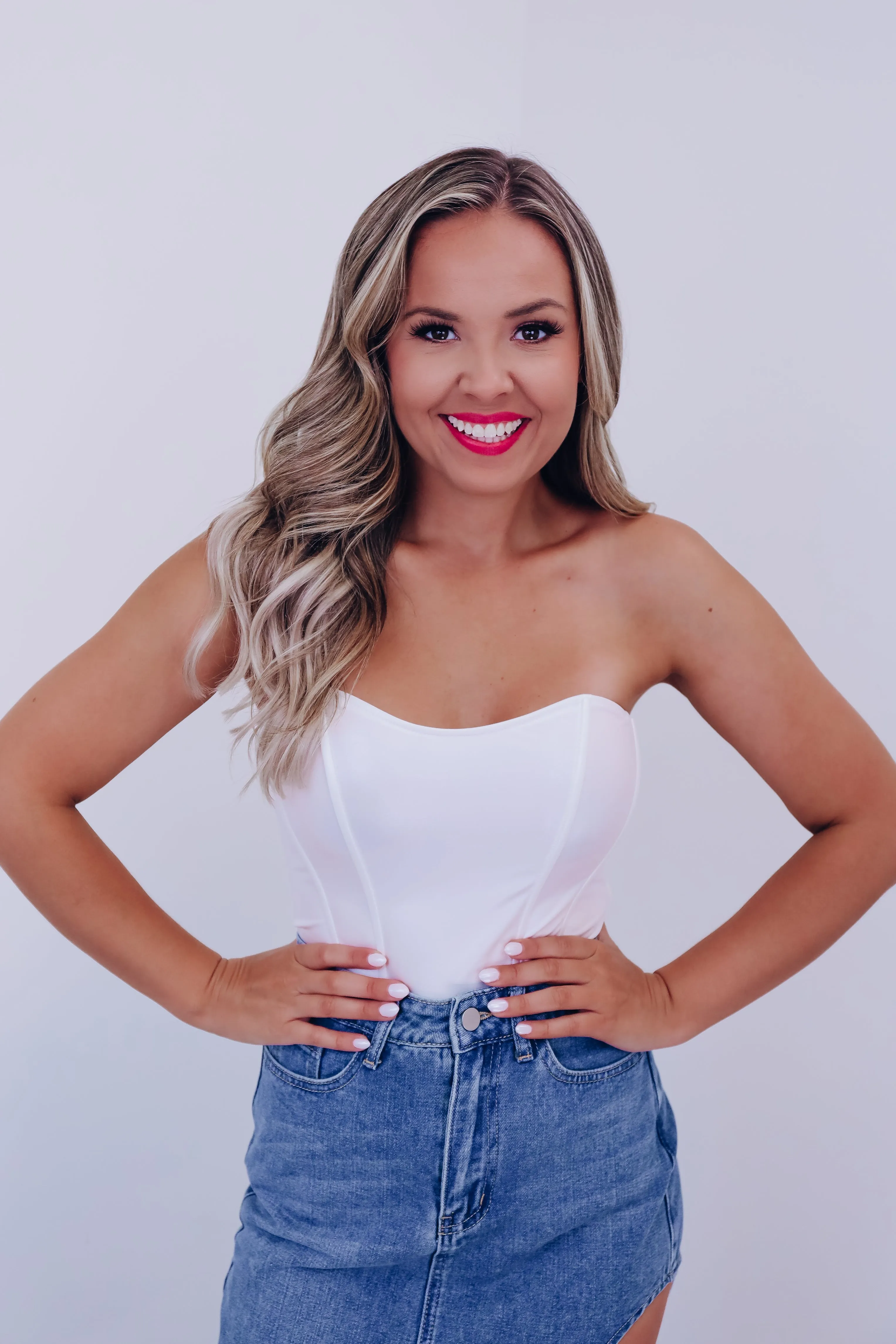 Farah Faux Leather Corset Top - White
