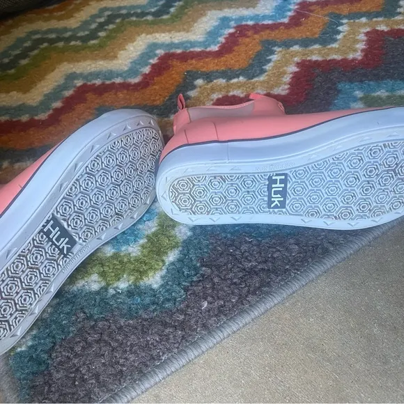 HUK rubber girls pink boots NEW