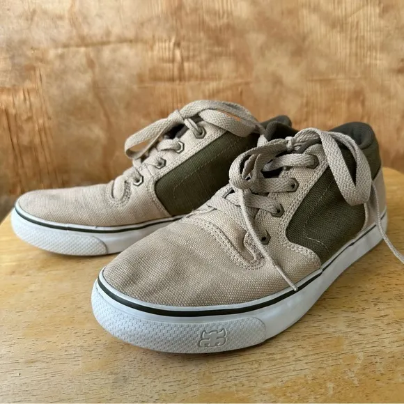 Ipath Hemp Canvas Skate Mid Top Sneakers Tan Green