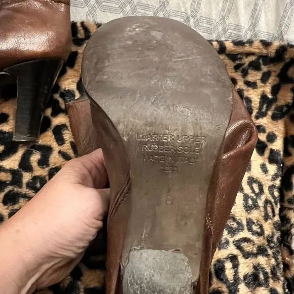 Italian brand Leather boots
