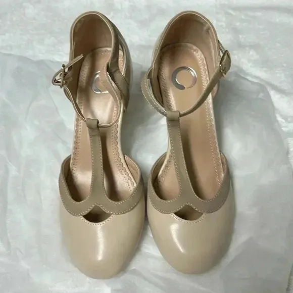 Journee collection heels