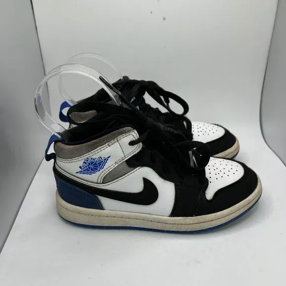 Kids Nike Air Jordan 1 Mid SE Sneakers Size 11.5C