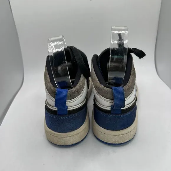 Kids Nike Air Jordan 1 Mid SE Sneakers Size 11.5C