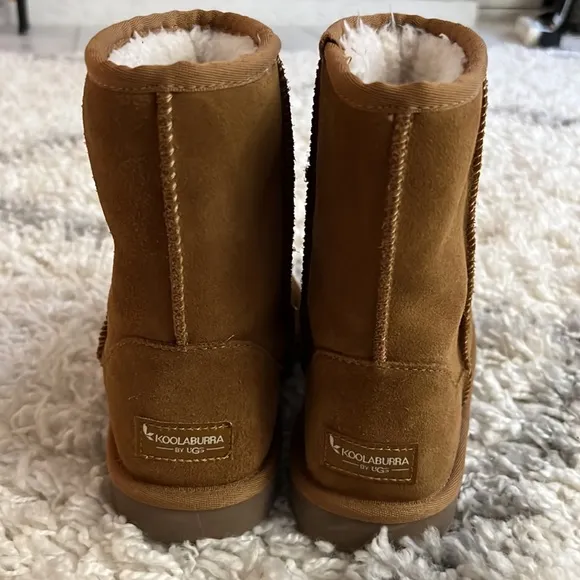 Kookaburra by Ugg Youth Boots