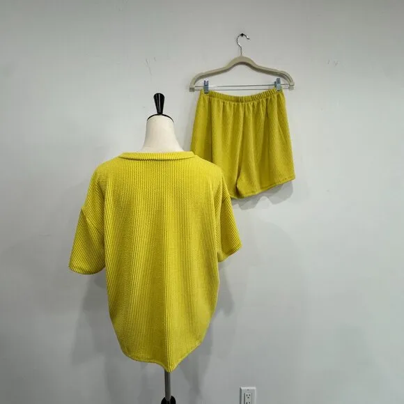 Lime/Yellow Ribbed Short SET NEW, Size M