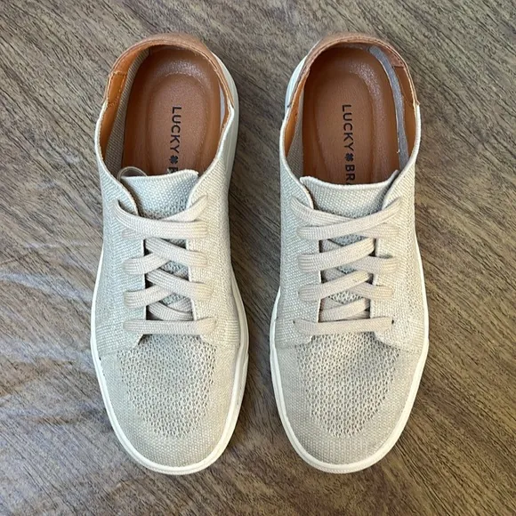 Lucky Brand Leigan Cream Beige Sneakers Size 7