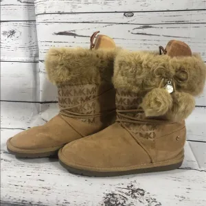 Michael Kors boots with pom poms youth Size 3