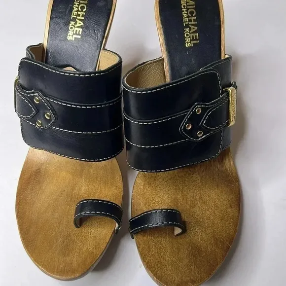Michael Michael Kors black wooden gold buckle sandal size 8.5m