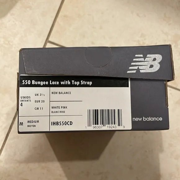 New balance baby shoes (new)