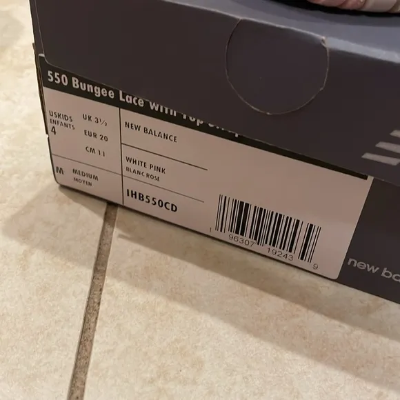 New balance baby shoes (new)
