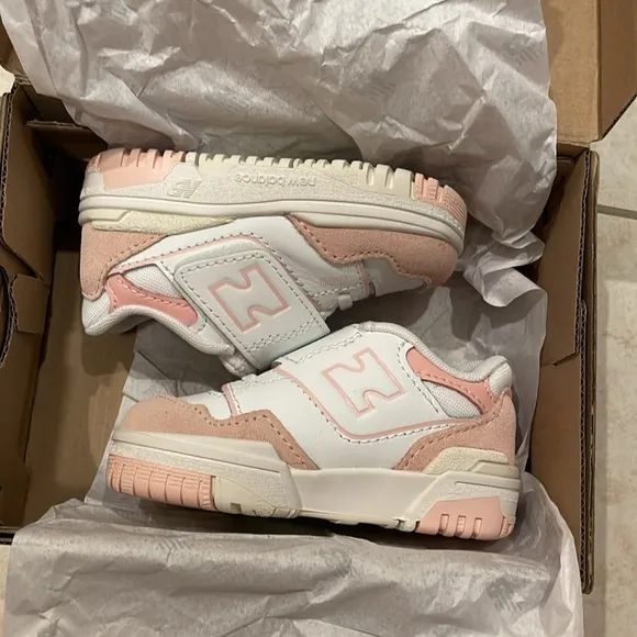 New balance baby shoes (new)