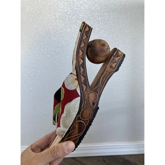 NEW Vintage cha cha Heels Womens Hawaiin Handcarved Wooden red Size 6.5 1960s