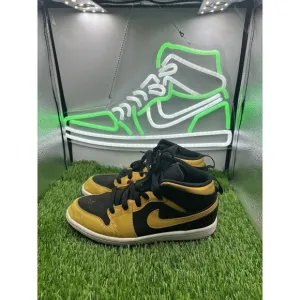 Nike Air Jordan 1 Mid &quot;Reverse New Love&quot; 2017 (PS) Sneakers Size‎ 3Y 640734-071