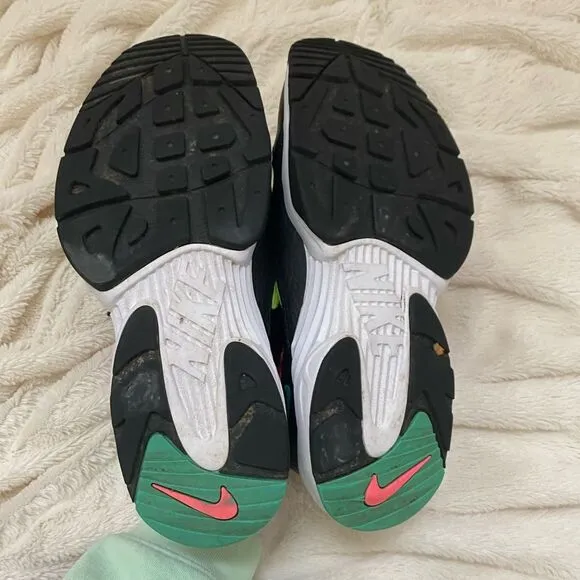 Nike Air Scream Lwp cross training sneakers Black Menta Pink