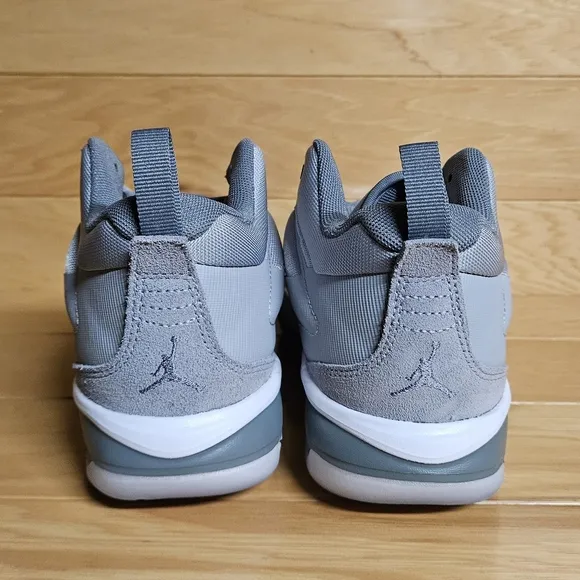 Nike Jordan Stay Loyal 3 GS Wolf Cool Grey White Basketball Shoes FB9922 012