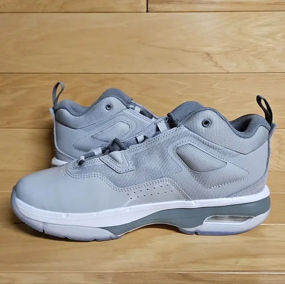 Nike Jordan Stay Loyal 3 GS Wolf Cool Grey White Basketball Shoes FB9922 012