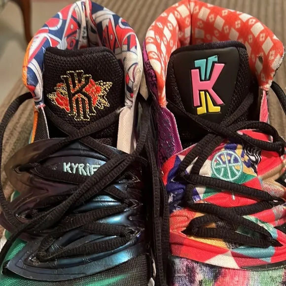 Nike Kyrie Kybird S2 Orange Green Multi Color Unisex Sneakers Size 7Y