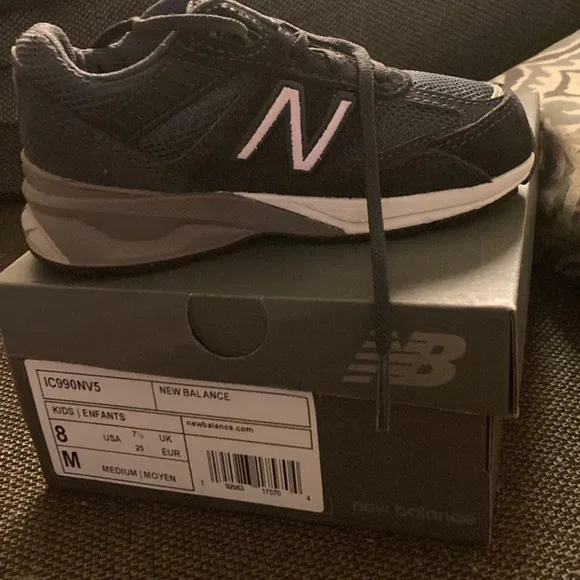 Nike New balance sneakers