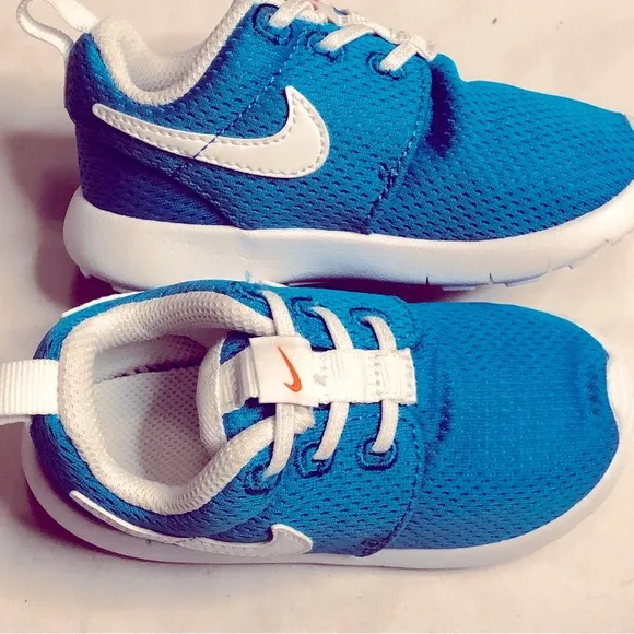 Nike Roshe one blue sneakers