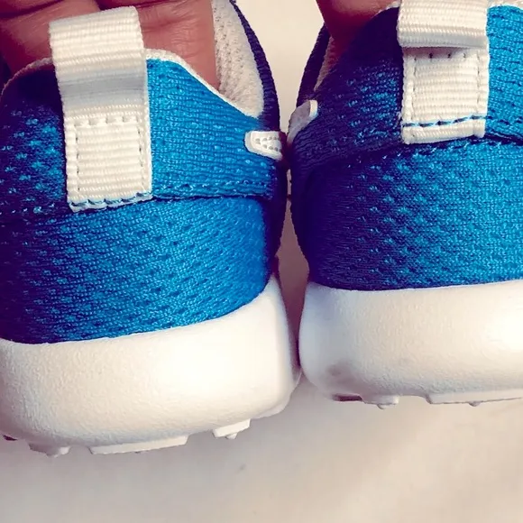 Nike Roshe one blue sneakers