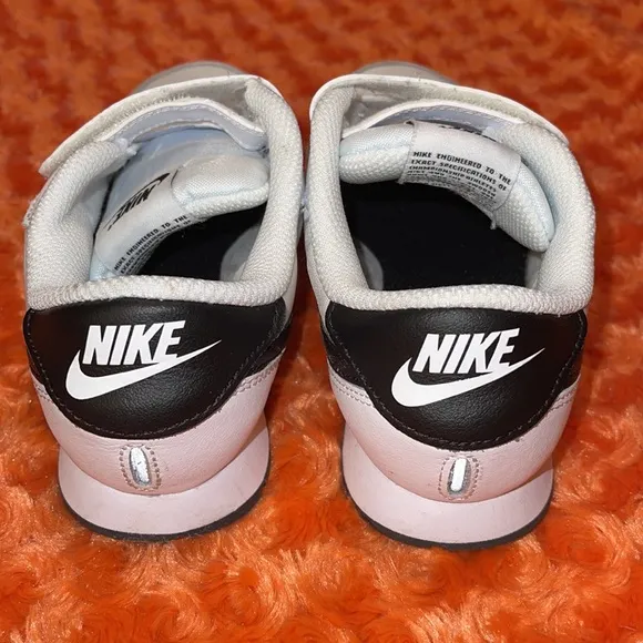 NIKE SNEAKERS MD VALIANT WHITE FOR BOYS