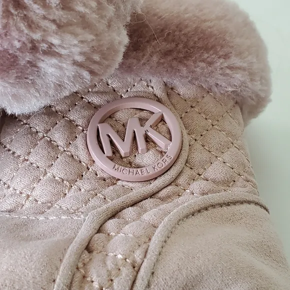 NWT💗 Michael Kors Baby Kelly Boots (Sz 2)