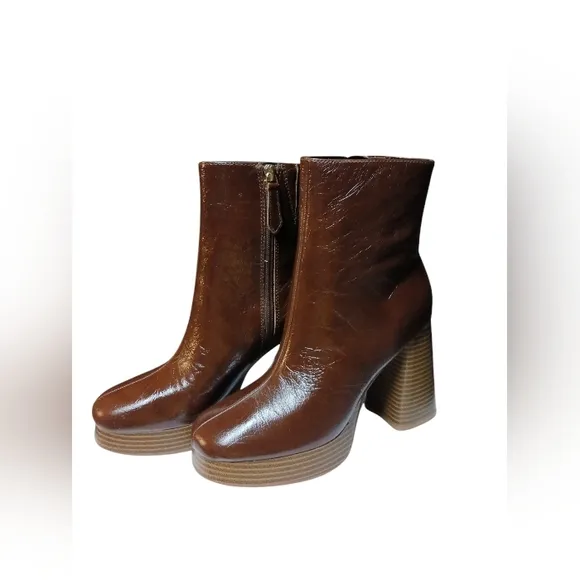 NWT/box Guess Women's Danca3 platform Boots 4&quot; heel medium choco brown size 6M