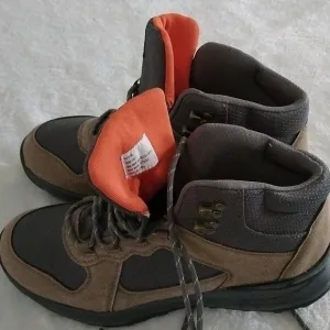 Ocean Coast Men's boots size US 10.5 M